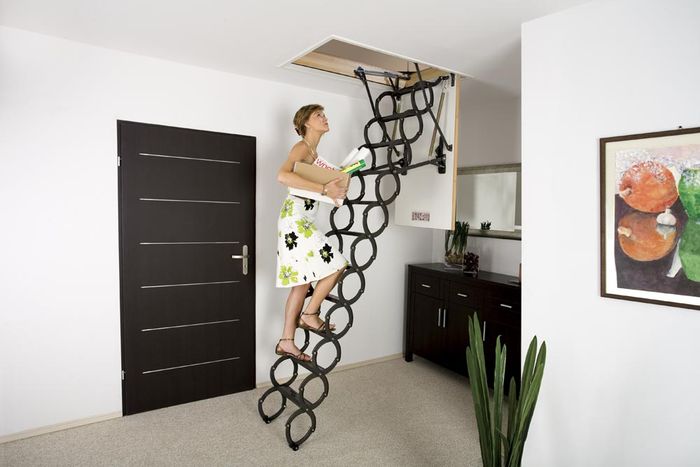 Makaslı-Çatı-Merdiven-Fiyatları